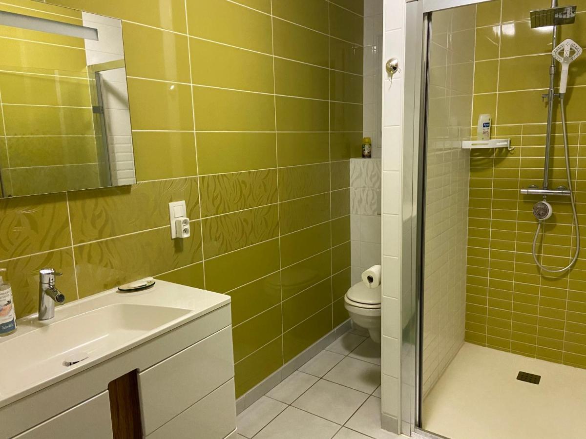 La Halte Chambre Chez L Habitant Bonnes  Buitenkant foto