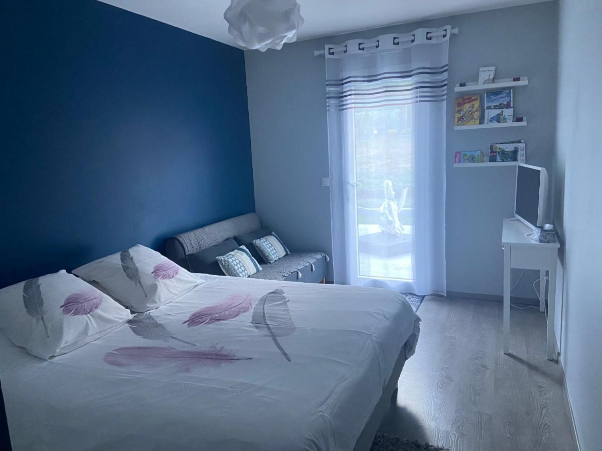 La Halte Chambre Chez L Habitant Bonnes  Buitenkant foto